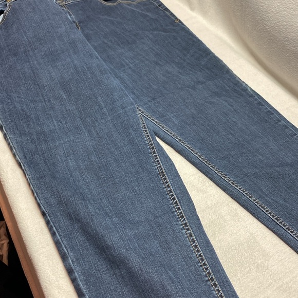 Lane Bryant Skinny blue jeans size 18 Short - Picture 9 of 9